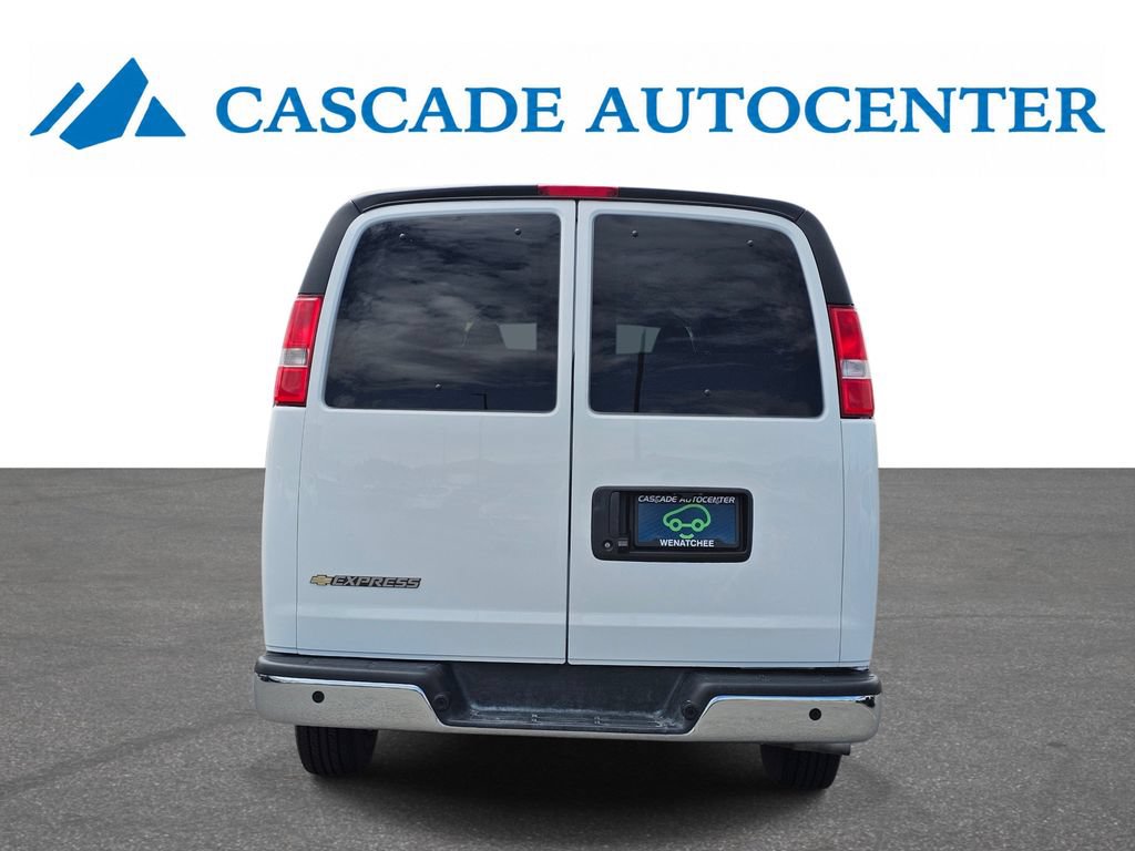 Certified 2025 Chevrolet Express 3500 LT RWD image 7