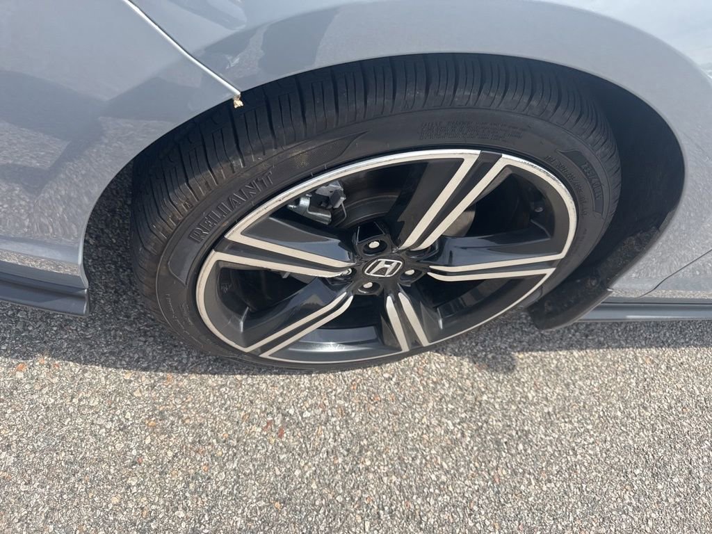 Used 2024 Honda Accord Sport image 19