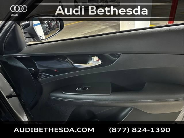 Used 2024 Kia Forte GT-Line w/ GT-Line Premium Package FWD image 28