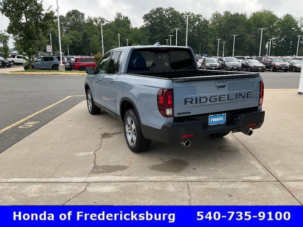 Certified 2025 Honda Ridgeline RTL image 3