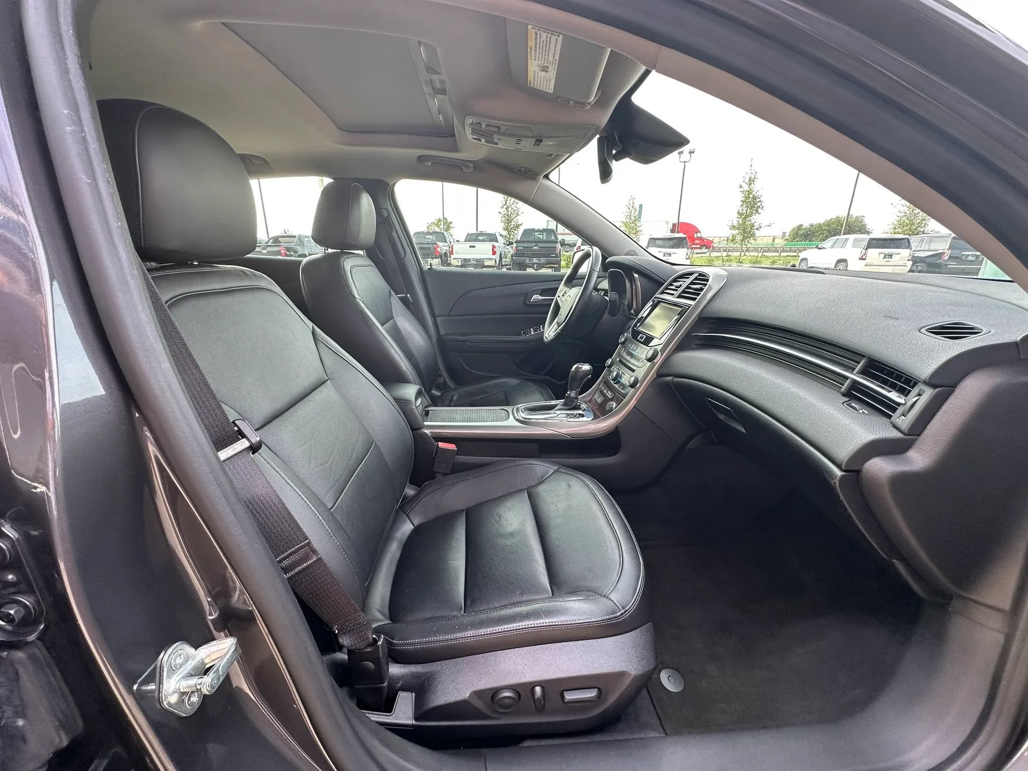 Used 2013 Chevrolet Malibu LTZ FWD image 17