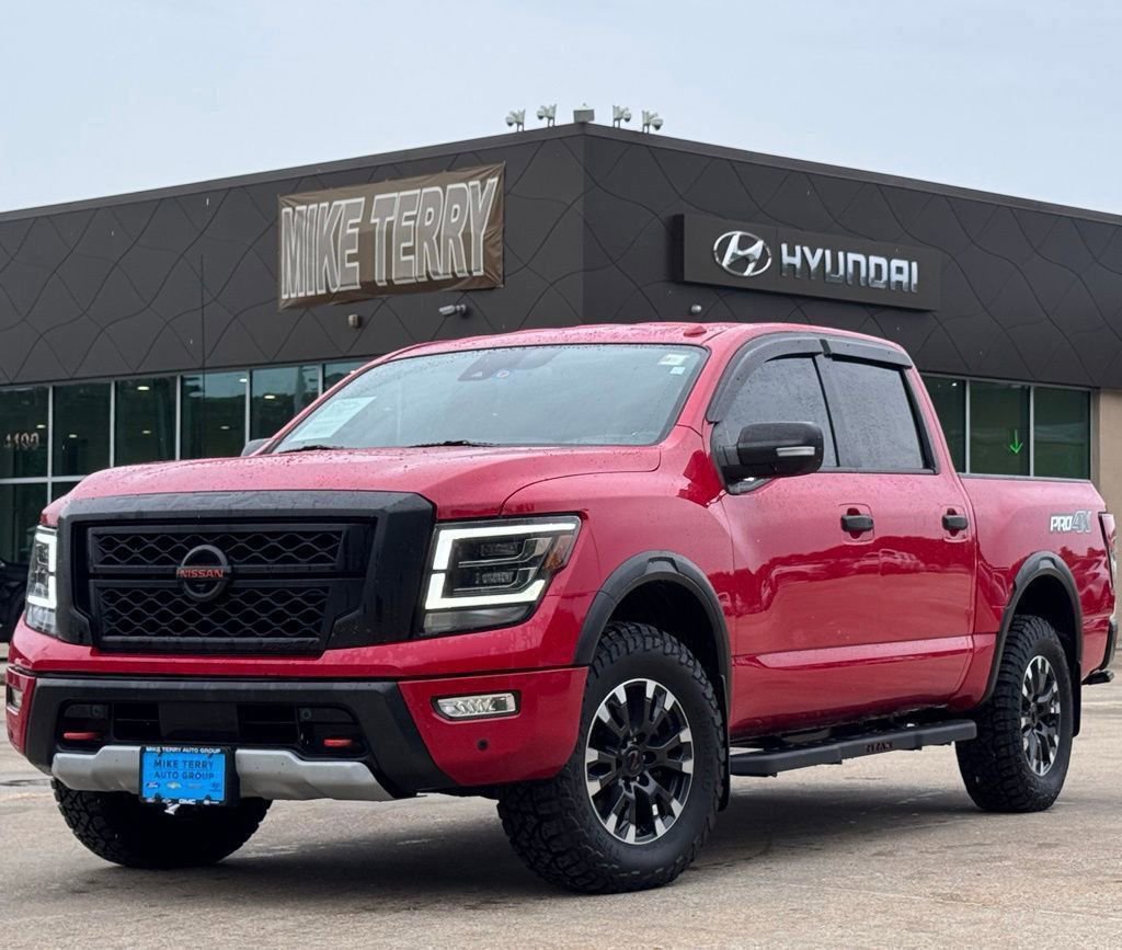 Used 2021 Nissan Titan PRO-4X w/ Pro-4x Convenience Package AWD/4WD image 1