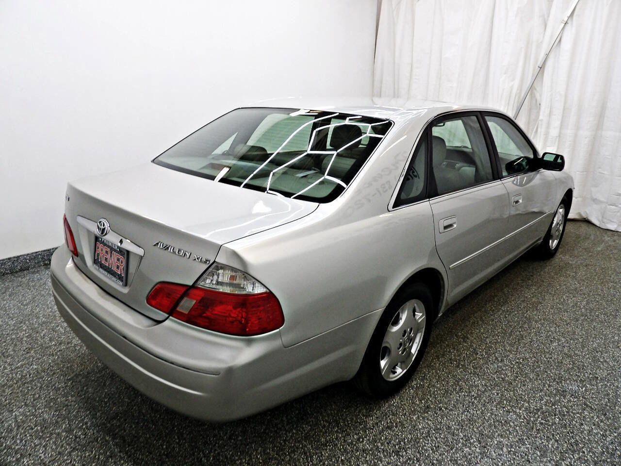 Used 2003 Toyota Avalon XLS image 6