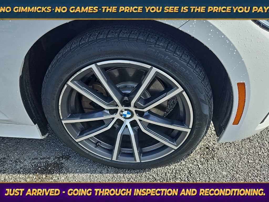 Used 2021 BMW 330i Sedan w/ Convenience Package RWD image 9