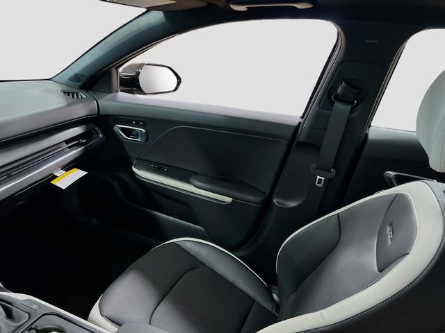 New 2025 Kia K4 GT-Line w/ GT-Line Premium Package image 24