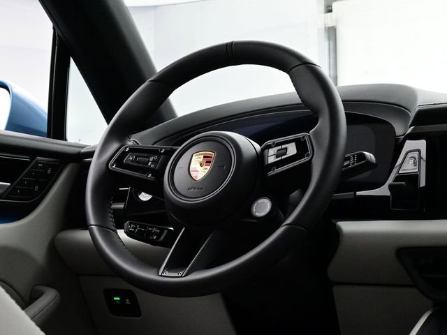 New 2026 Porsche Macan 4S Electric image 21