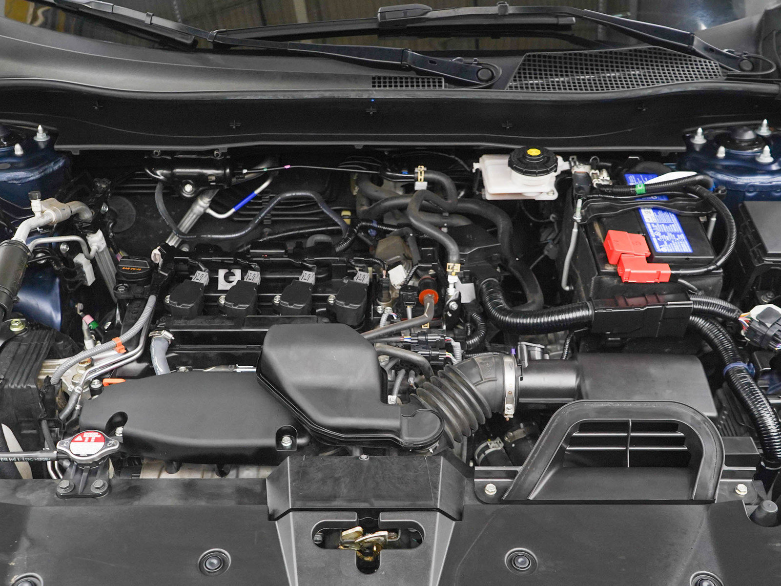 Used 2025 Honda CR-V EX image 30