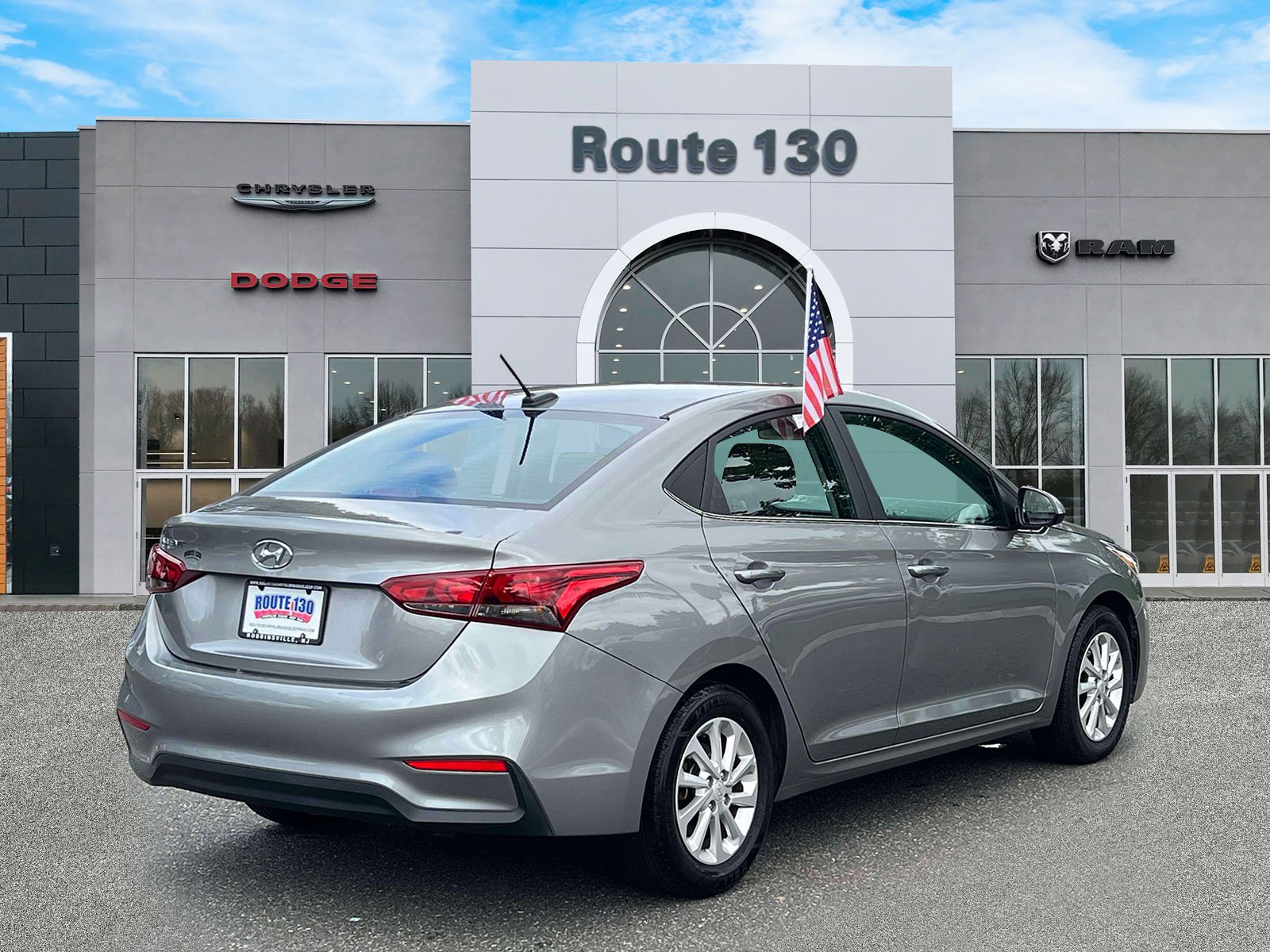 Used 2022 Hyundai Accent SEL FWD image 4