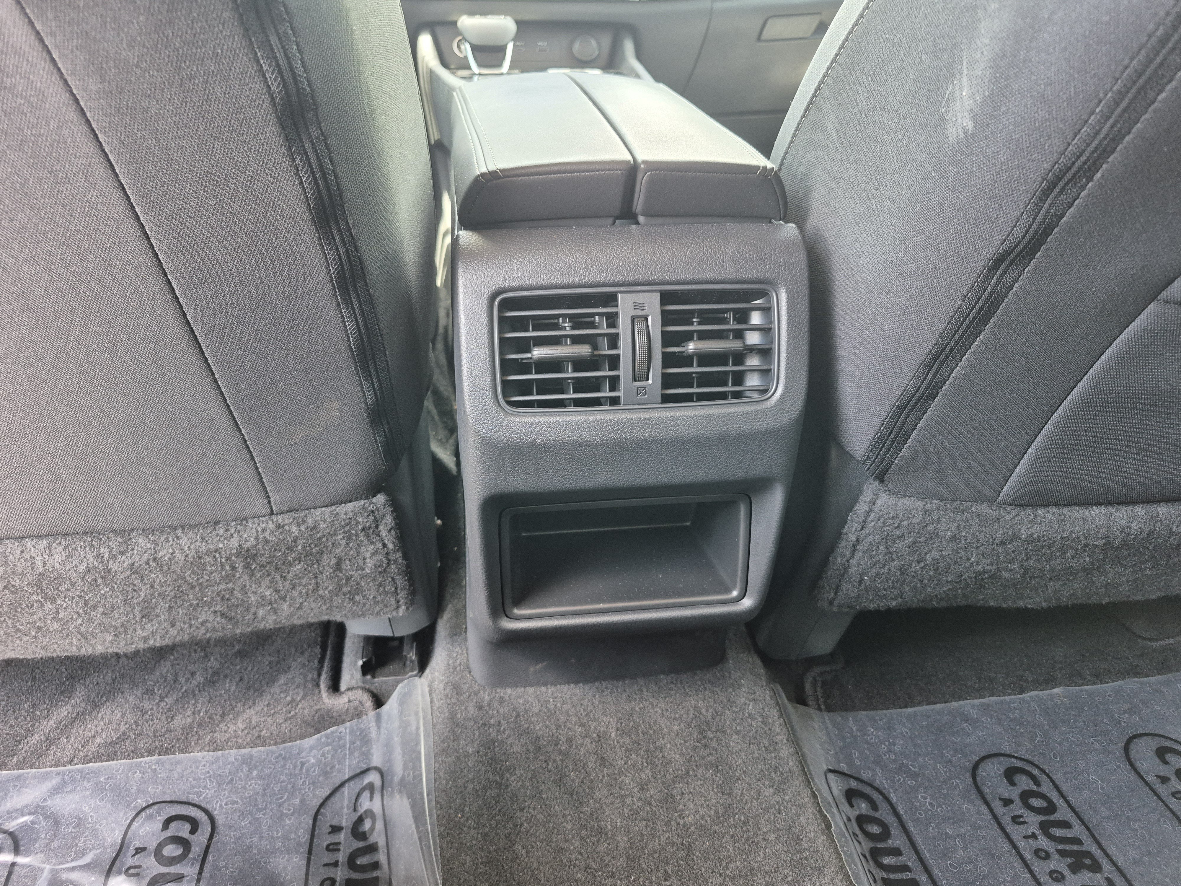 Used 2022 Nissan Rogue S FWD image 18