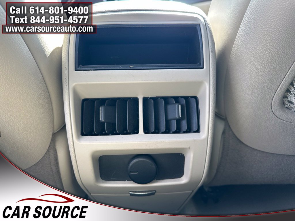 Used 2016 Cadillac SRX Luxury FWD image 12