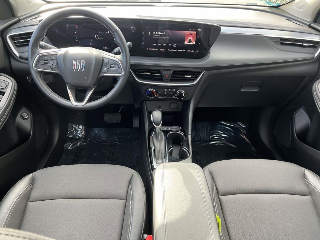 Used 2024 Buick Encore GX Preferred w/ Comfort Package image 3