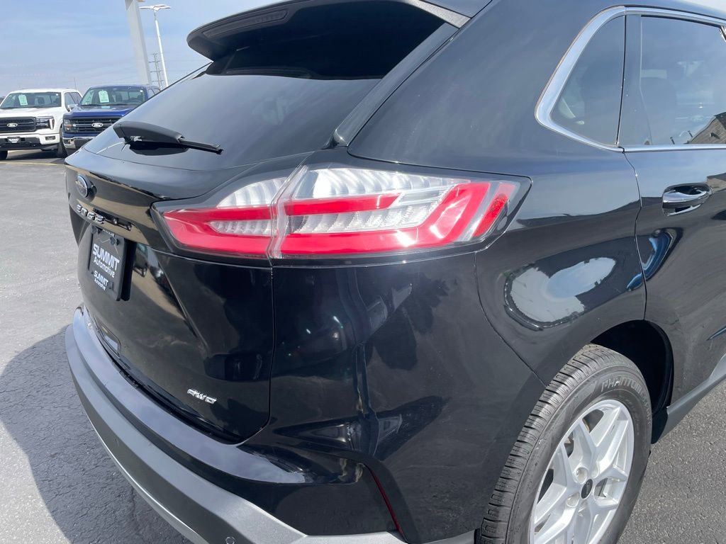 Used 2023 Ford Edge SEL image 37