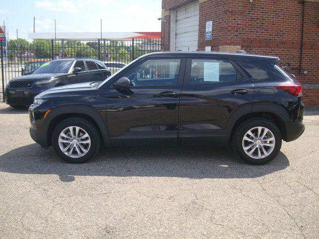 Used 2021 Chevrolet TrailBlazer LS AWD/4WD image 2