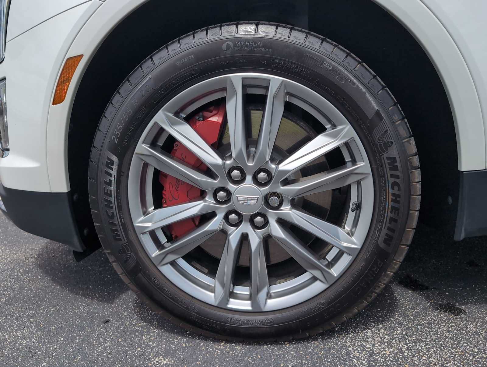 Used 2023 Cadillac XT5 Sportv AWD/4WD image 33