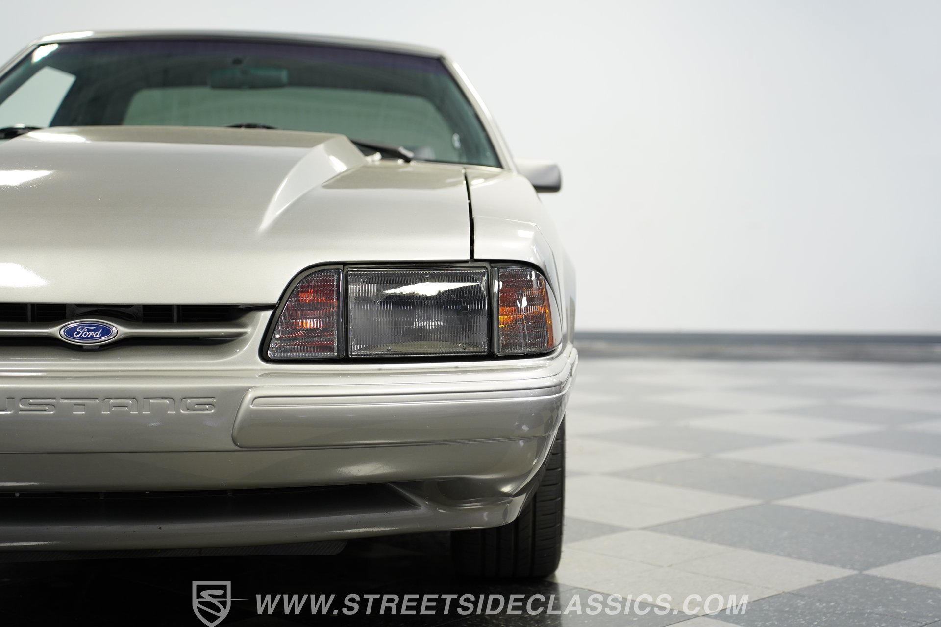Used 1987 Ford Mustang LX RWD image 21