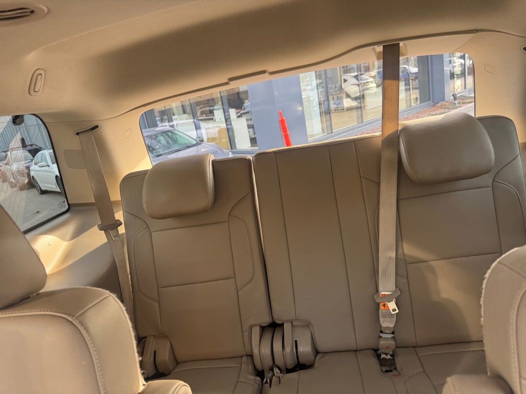 Used 2016 GMC Yukon SLT w/ Premium Edition image 22