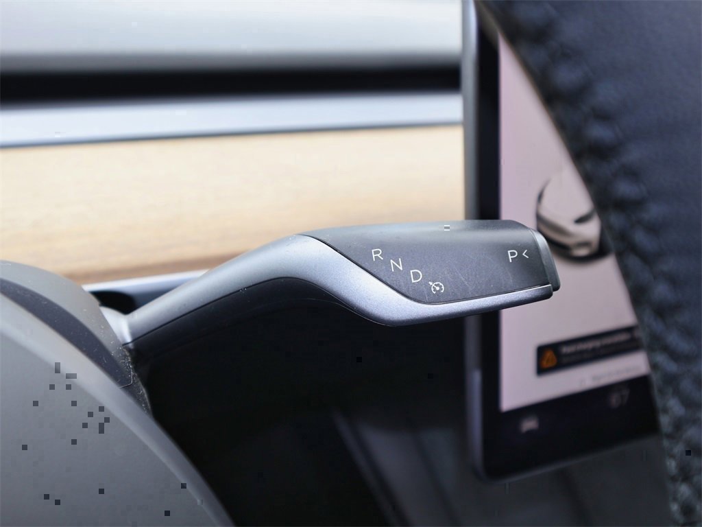 Used 2021 Tesla Model Y Performance image 34