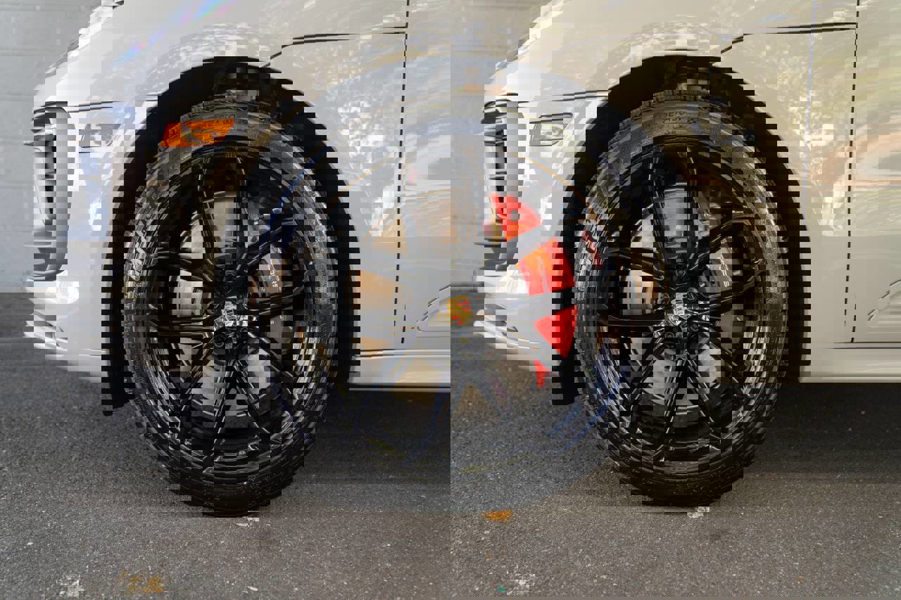 New 2026 Porsche Macan GTS image 6