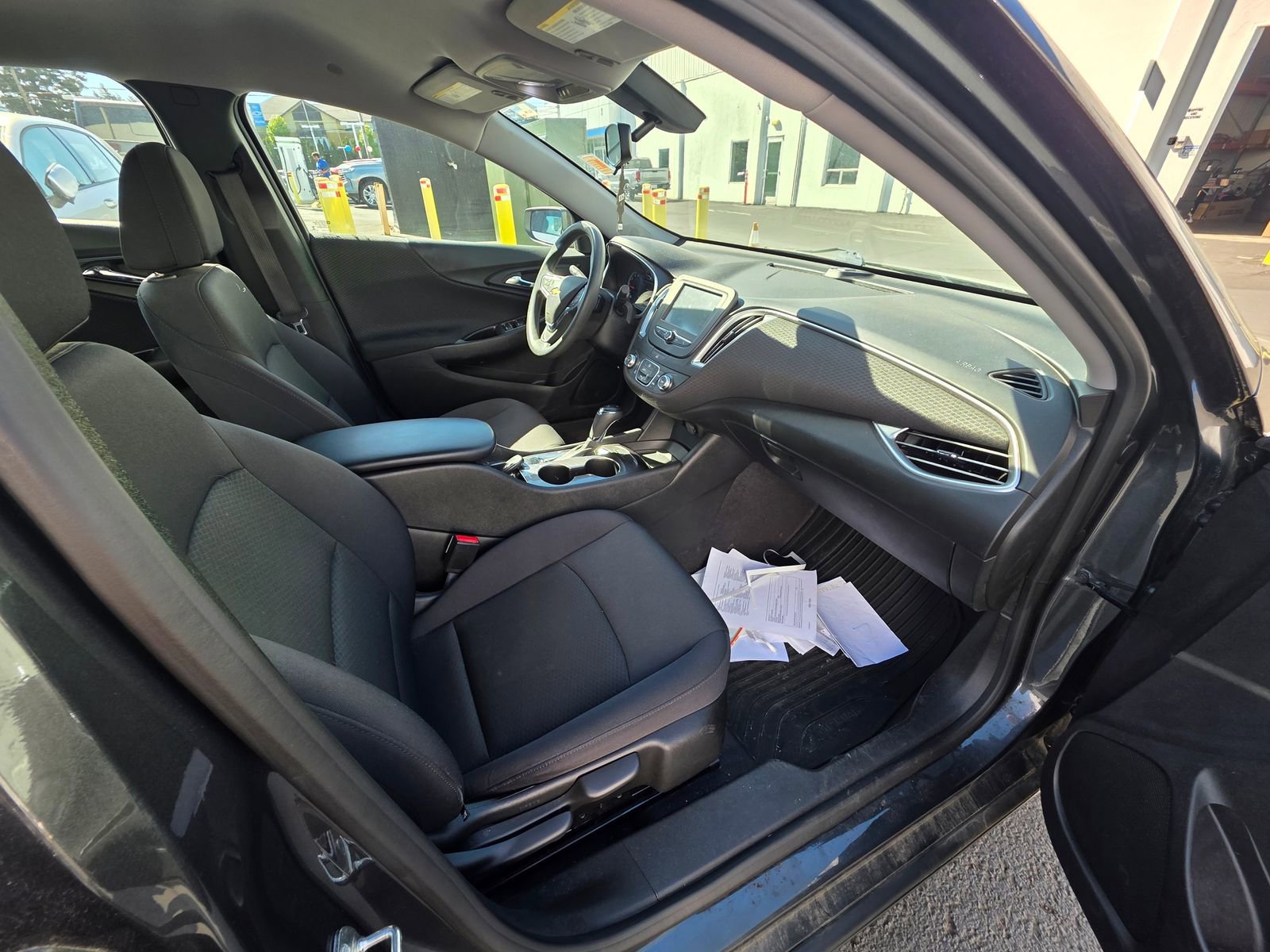 Used 2017 Chevrolet Malibu LS FWD image 15