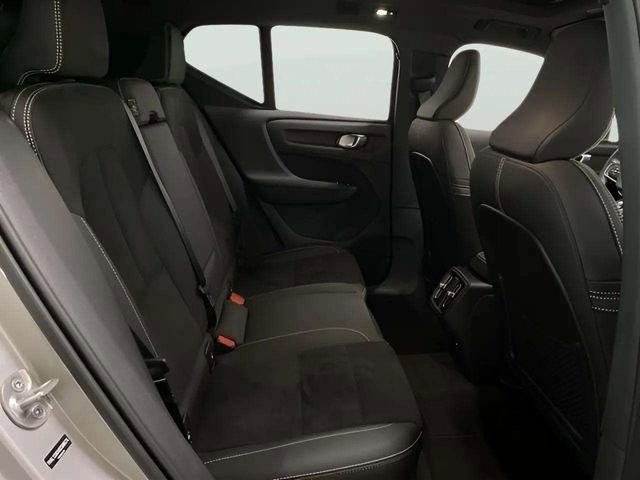 Used 2025 Volvo XC40 B5 Plus AWD/4WD image 73