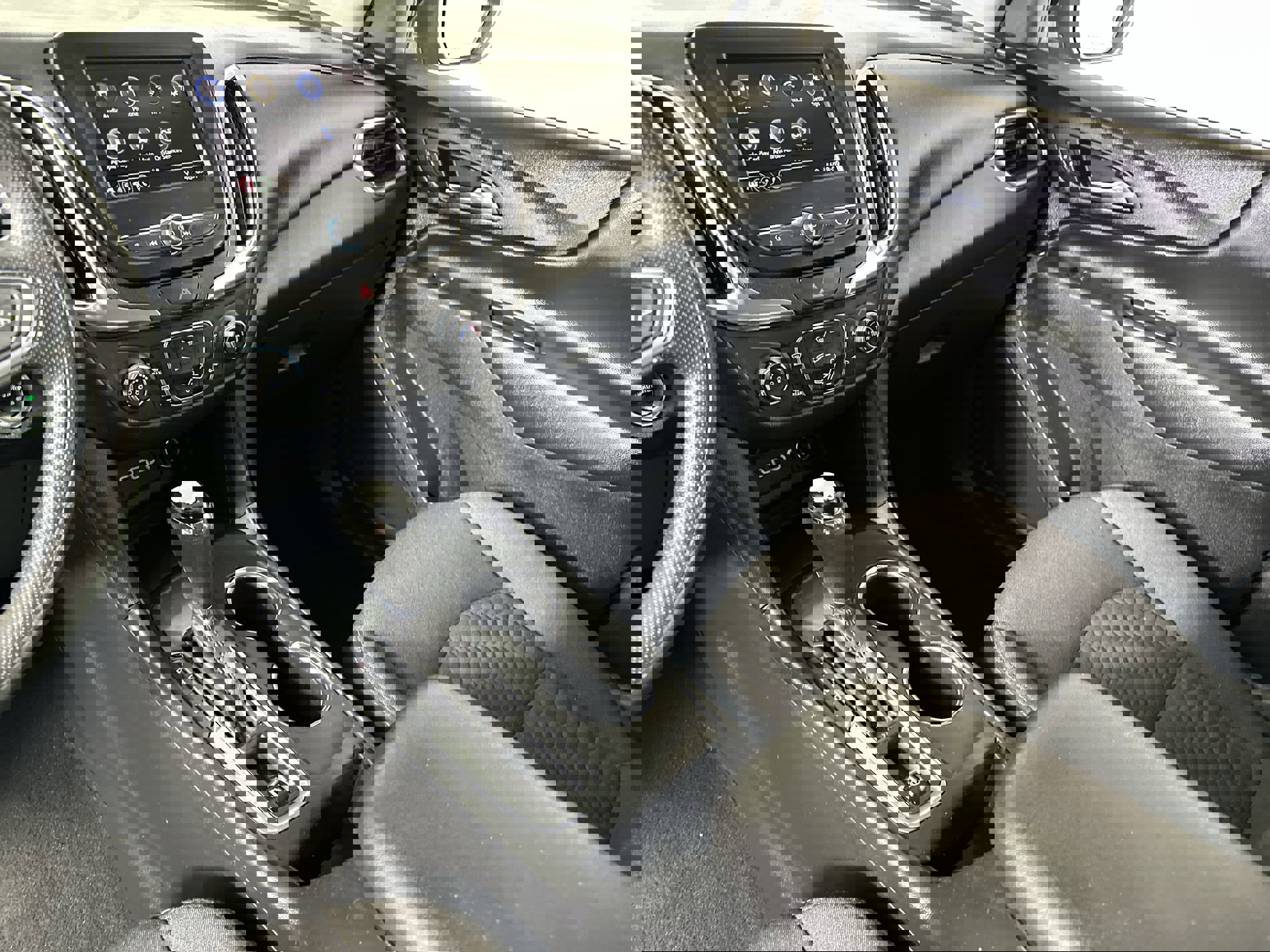 Used 2020 Chevrolet Equinox LT image 72