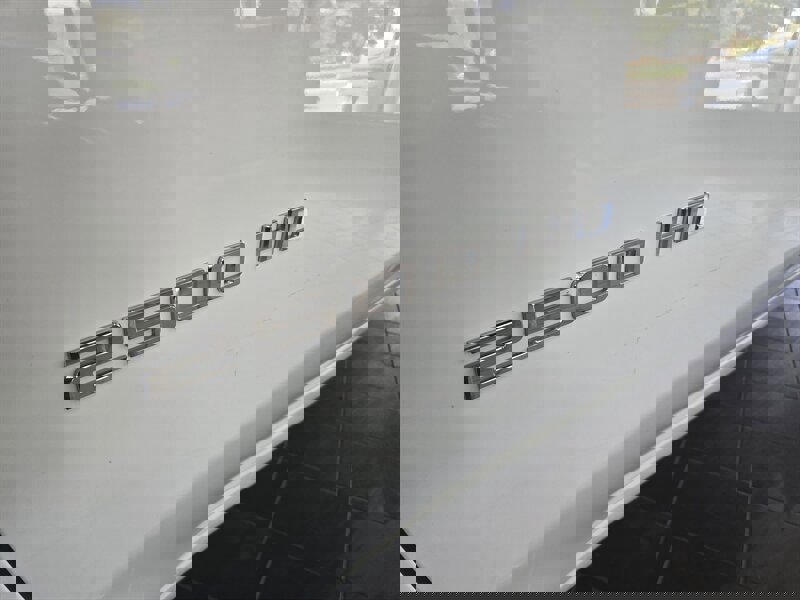 Used 2024 Chevrolet Silverado 2500 LT image 28