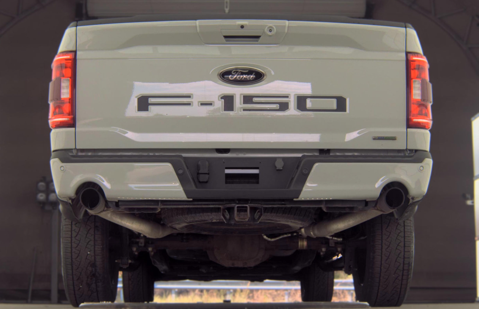 Used 2023 Ford F150 XLT w/ Equipment Group 302A High AWD/4WD image 6
