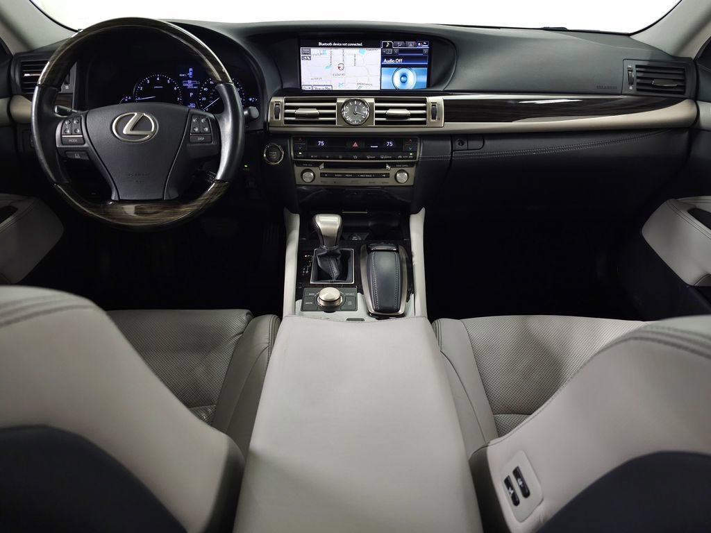 Used 2014 Lexus LS 460 AWD w/ Comfort Package image 12