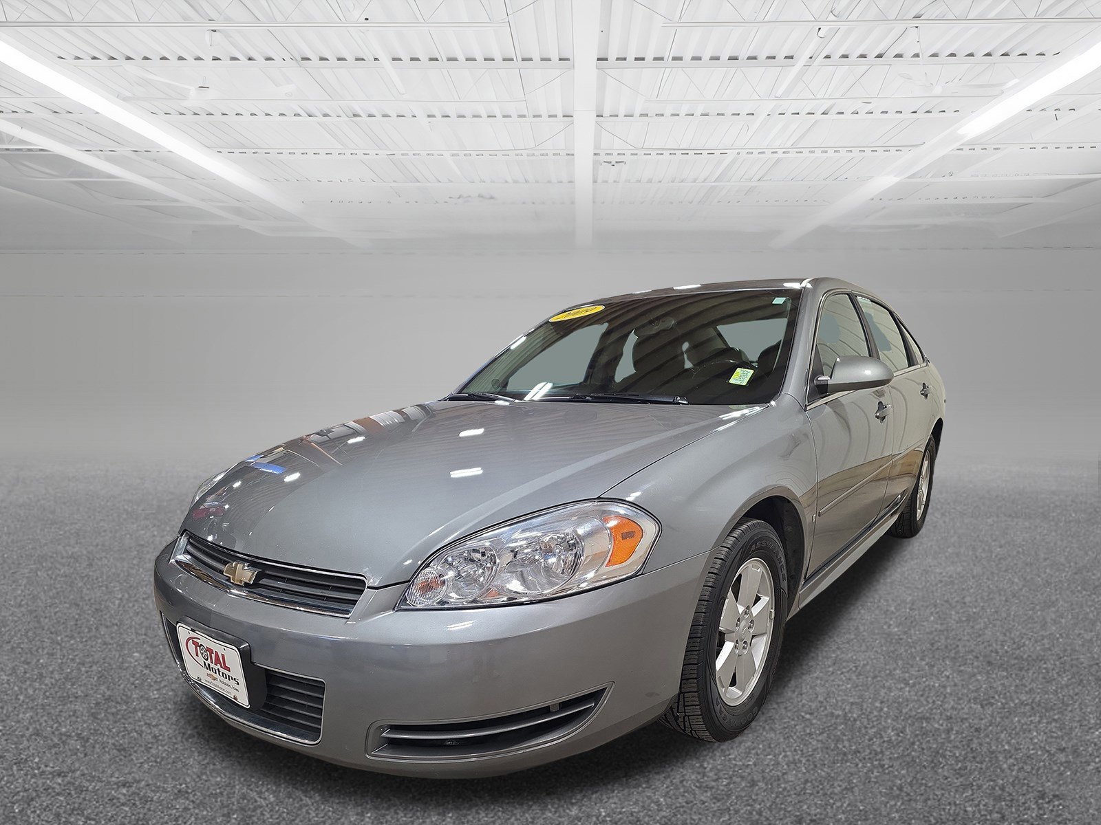 Used 2009 Chevrolet Impala LT w/ Luxury Edition Package image 2