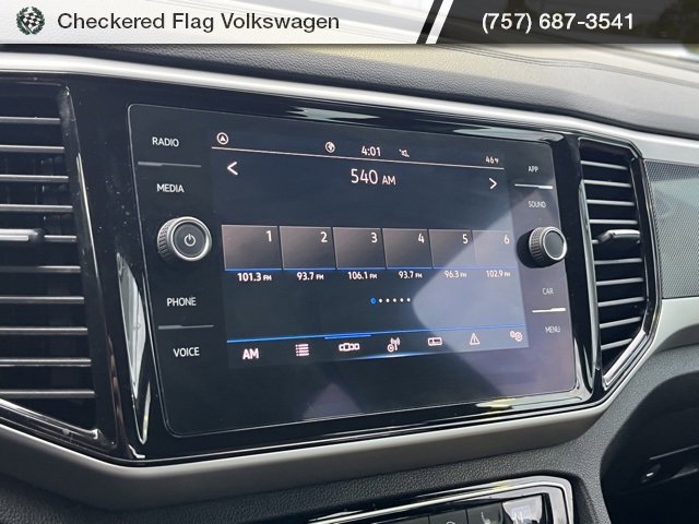 Used 2022 Volkswagen Atlas Cross Sport SE image 37