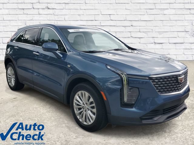 Certified 2024 Cadillac XT4 Luxury FWD image 5