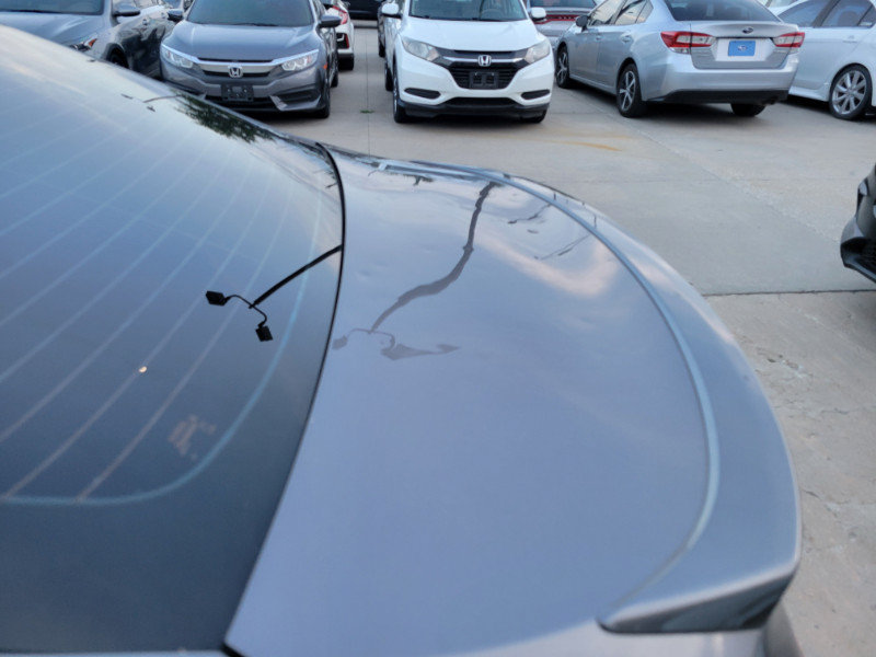 Used 2018 Toyota Camry SE FWD image 17