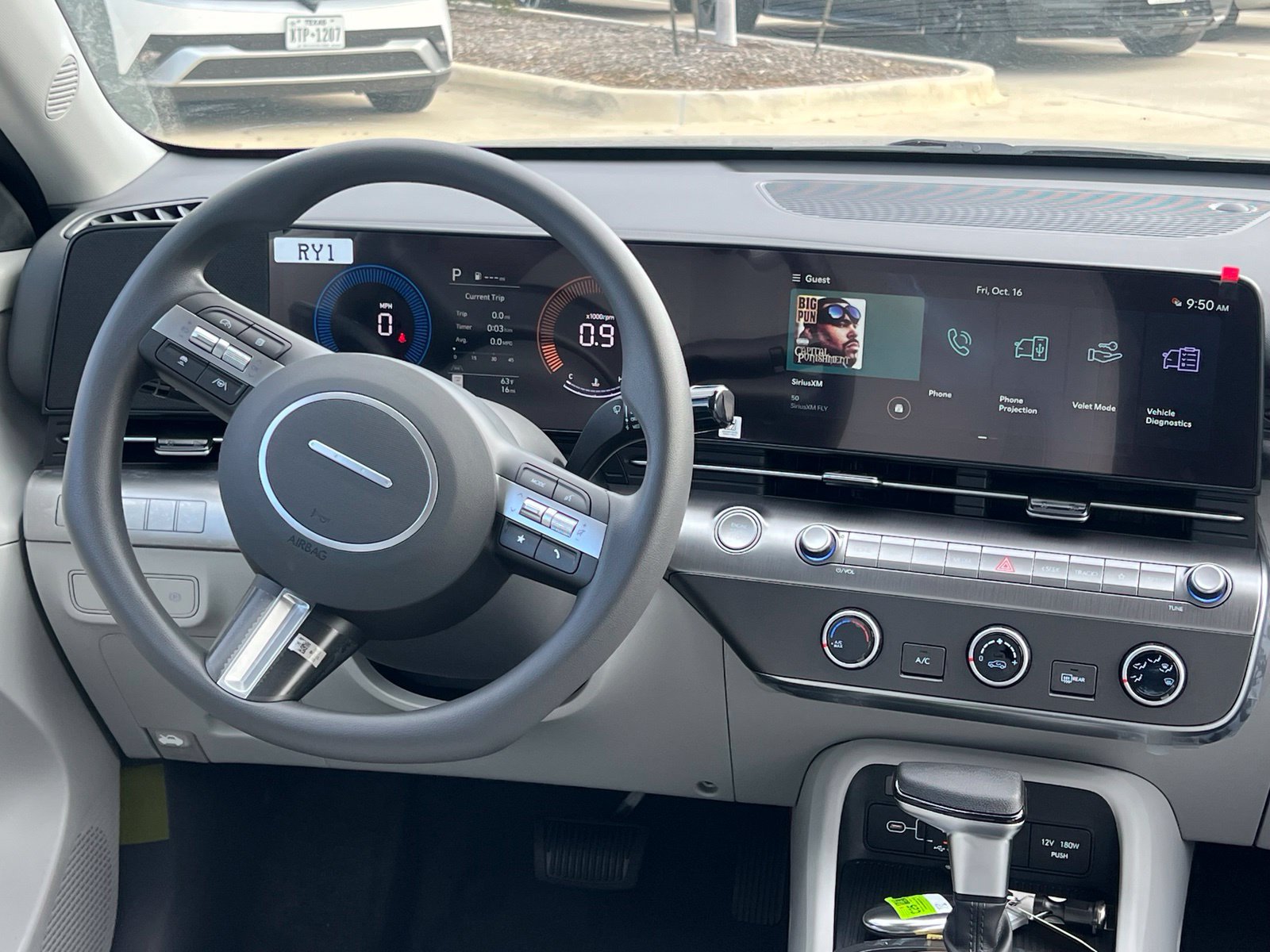 New 2027 Hyundai Kona SE FWD image 18
