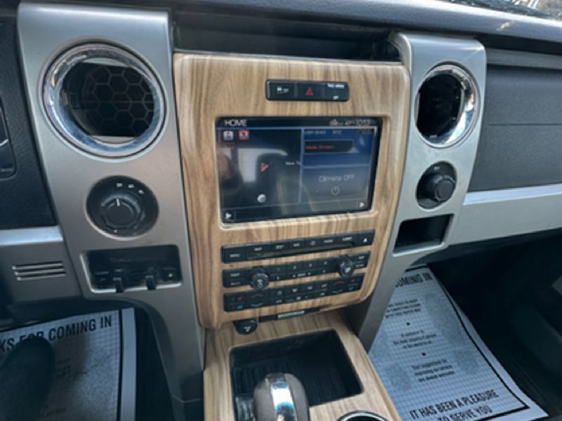 Used 2011 Ford F150 Lariat w/ Lariat Chrome Pkg image 10