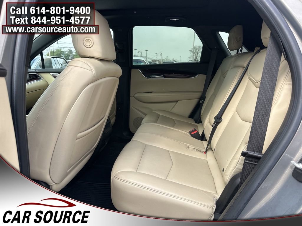 Used 2017 Cadillac XT5 Luxury image 16