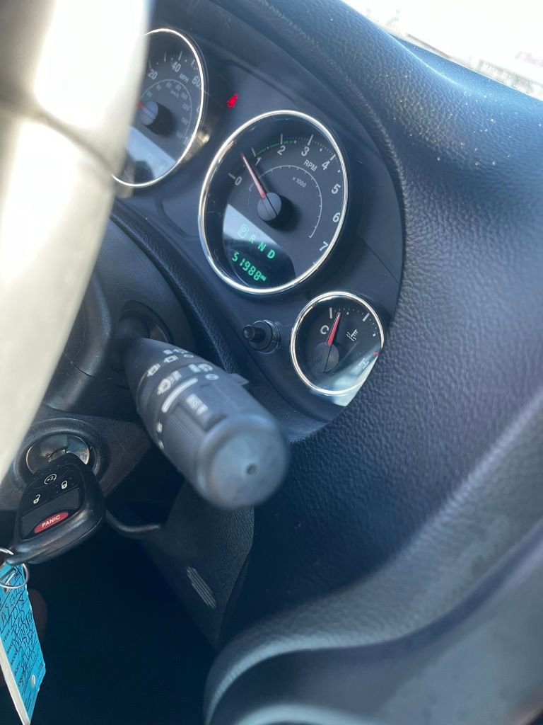 Used 2018 Jeep Wrangler Rubicon w/ Power Convenience Group image 20