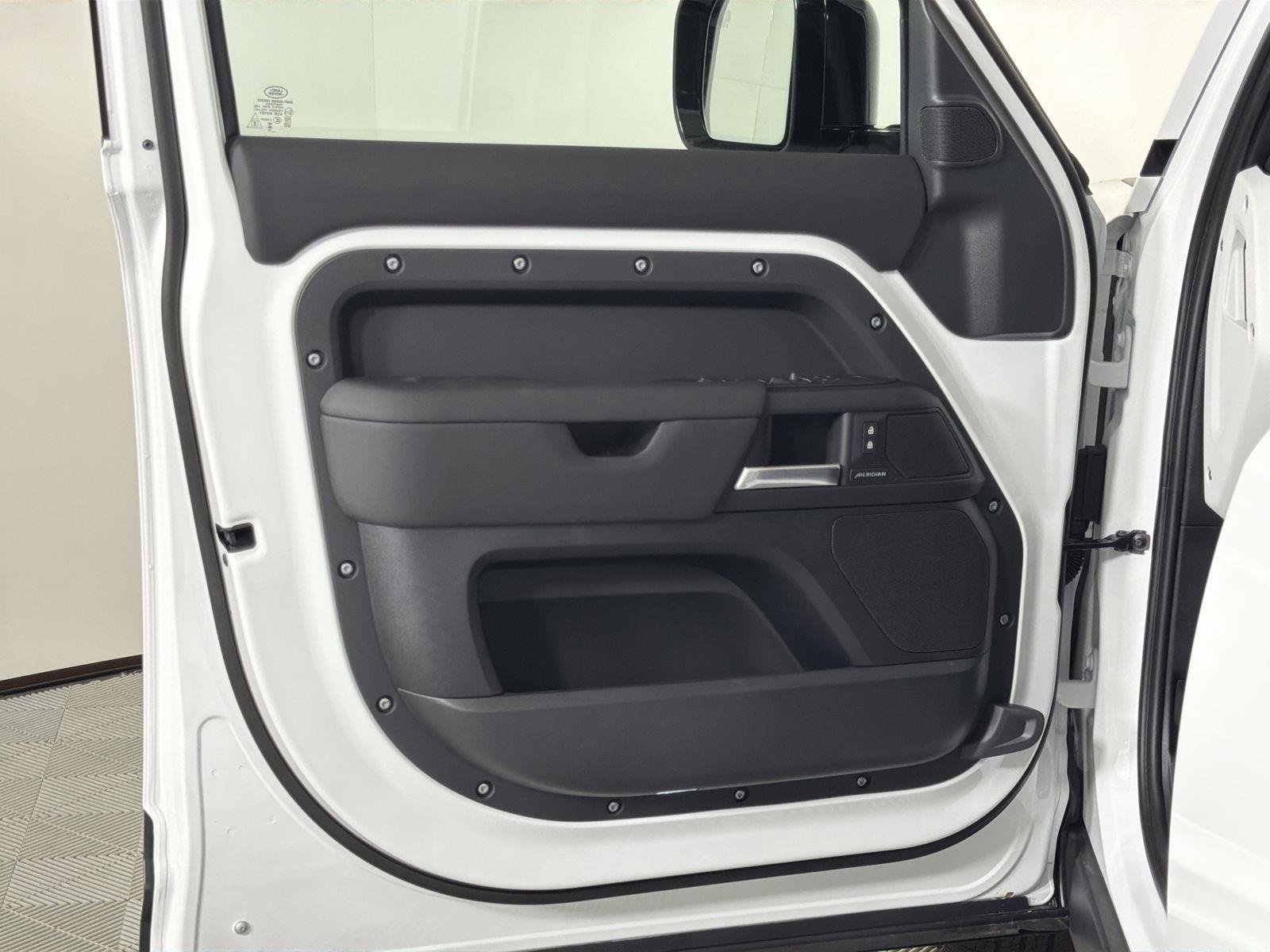 New 2026 Land Rover Defender 110 S image 21