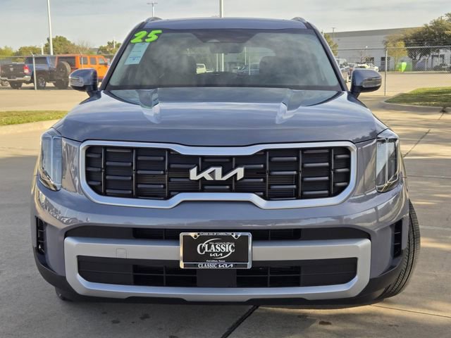 Certified 2025 Kia Telluride S image 2