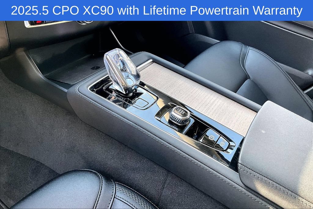 Certified 2025 Volvo XC90 B6 Plus AWD/4WD image 19