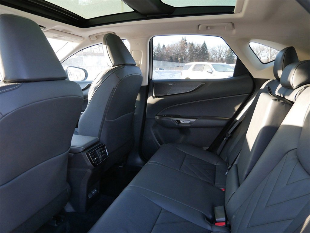Certified 2026 Lexus NX 350 AWD w/ Accessory Package (K3) image 9
