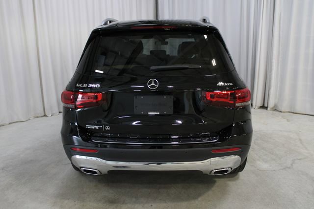 Used 2022 Mercedes-Benz GLB 250 4MATIC w/ Premium Package Lite image 30
