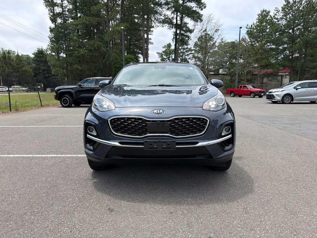 Certified 2022 Kia Sportage EX w/ EX Technology Package AWD/4WD image 3