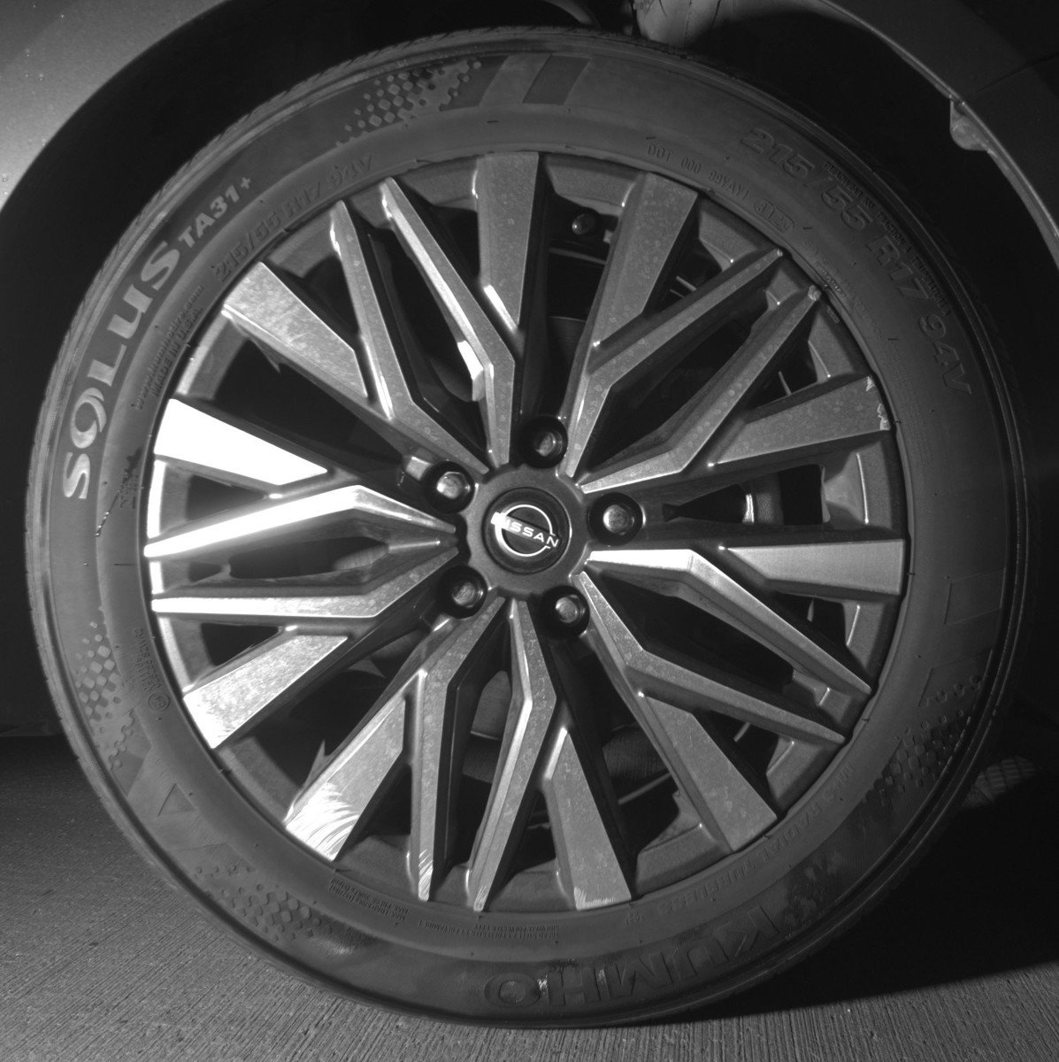 Used 2025 Nissan Altima 2.5 SV image 13