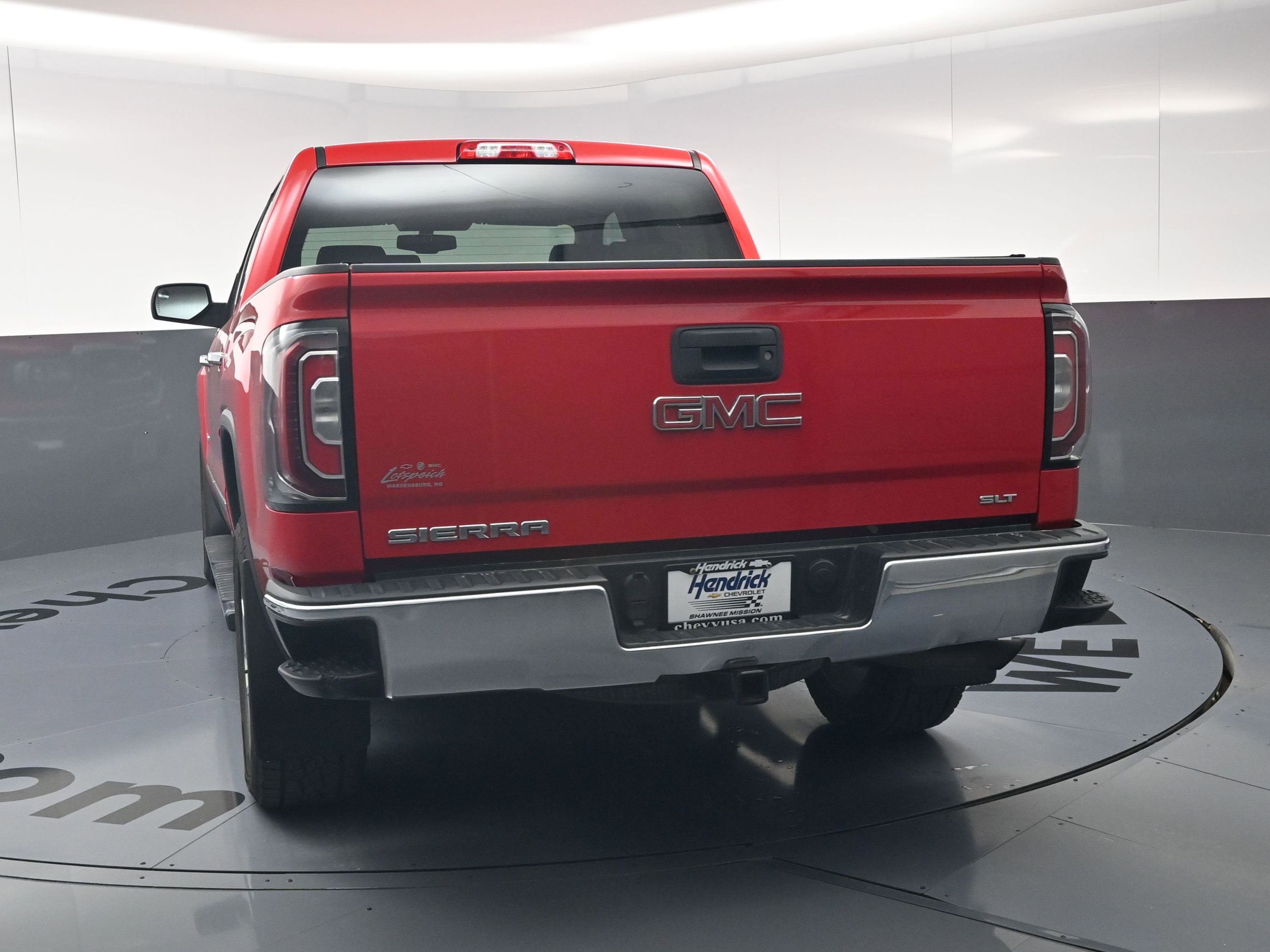 Used 2017 GMC Sierra 1500 SLT w/ SLT Premium Package AWD/4WD image 8