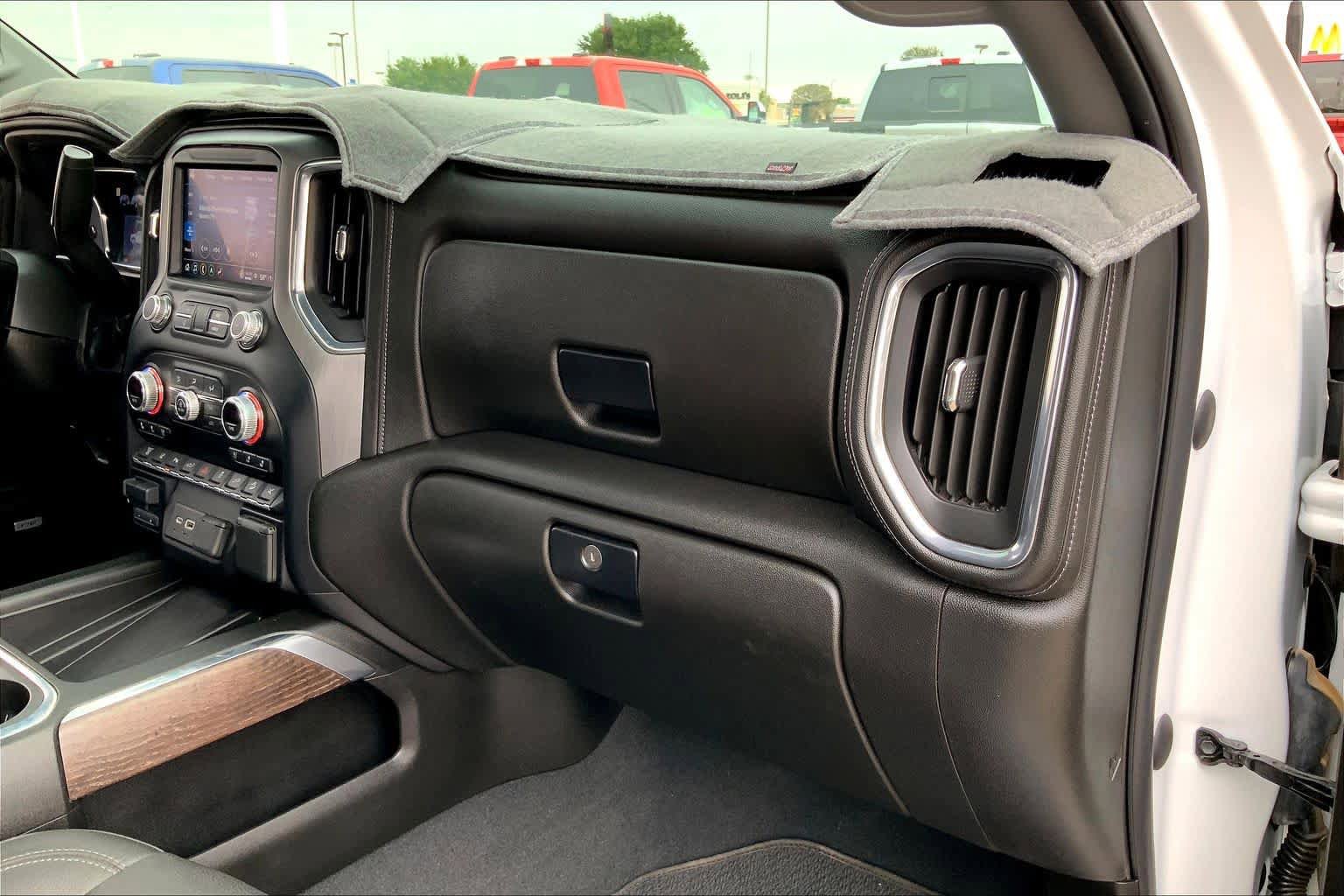 Used 2023 GMC Sierra 2500 Denali w/ Denali Ultimate Package AWD/4WD image 19