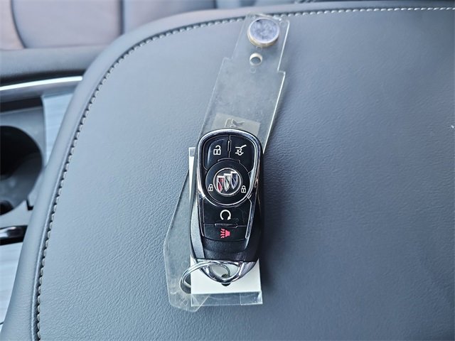 Certified 2023 Buick Enclave Essence image 36