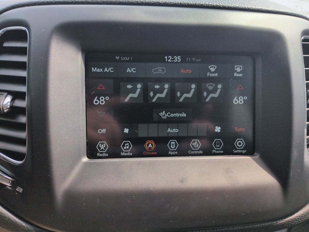 Used 2019 Jeep Compass Sport w/ Cold Weather Group image 19