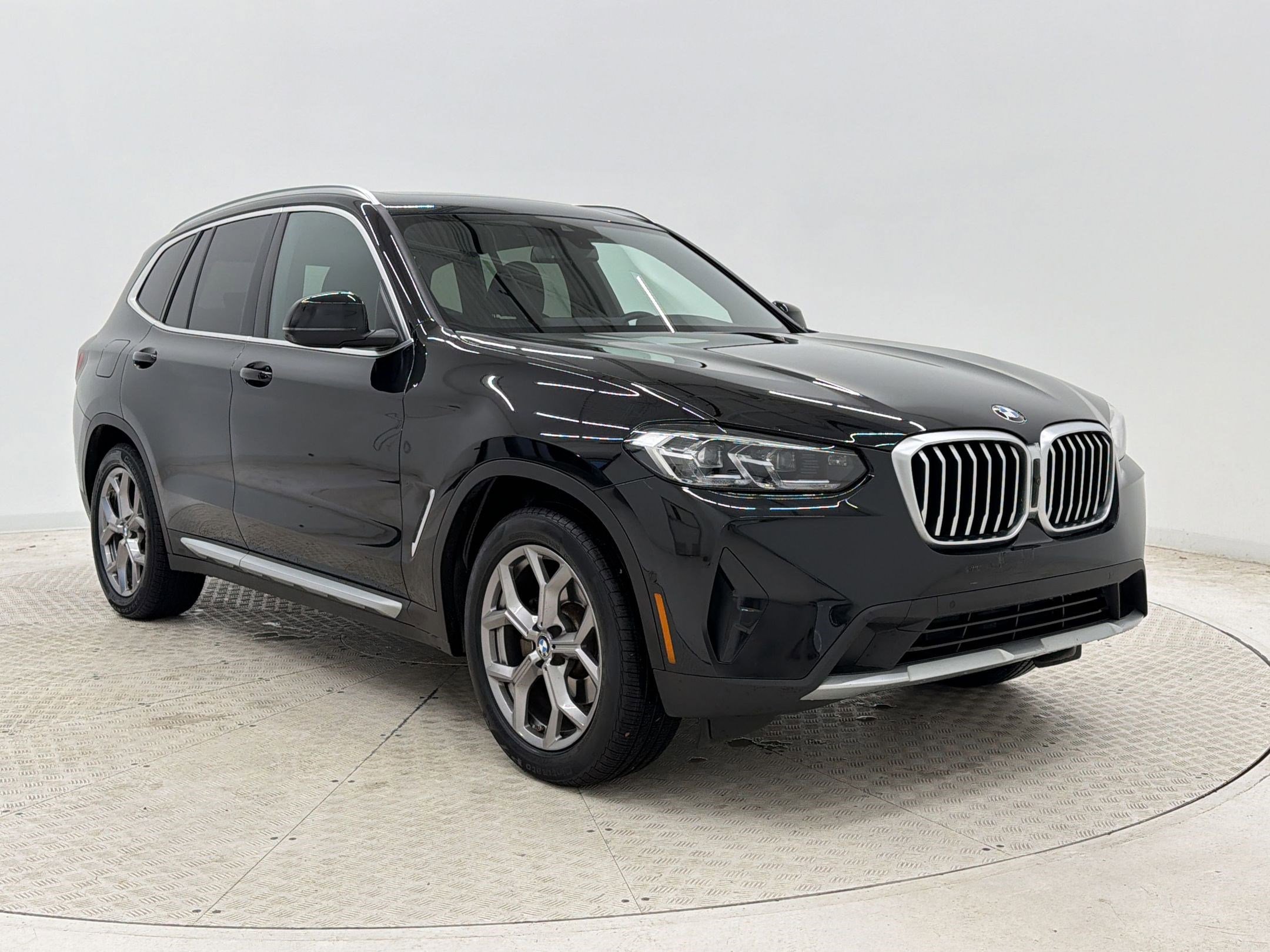 Certified 2023 BMW X3 sDrive30i w/ Premium Package RWD image 7