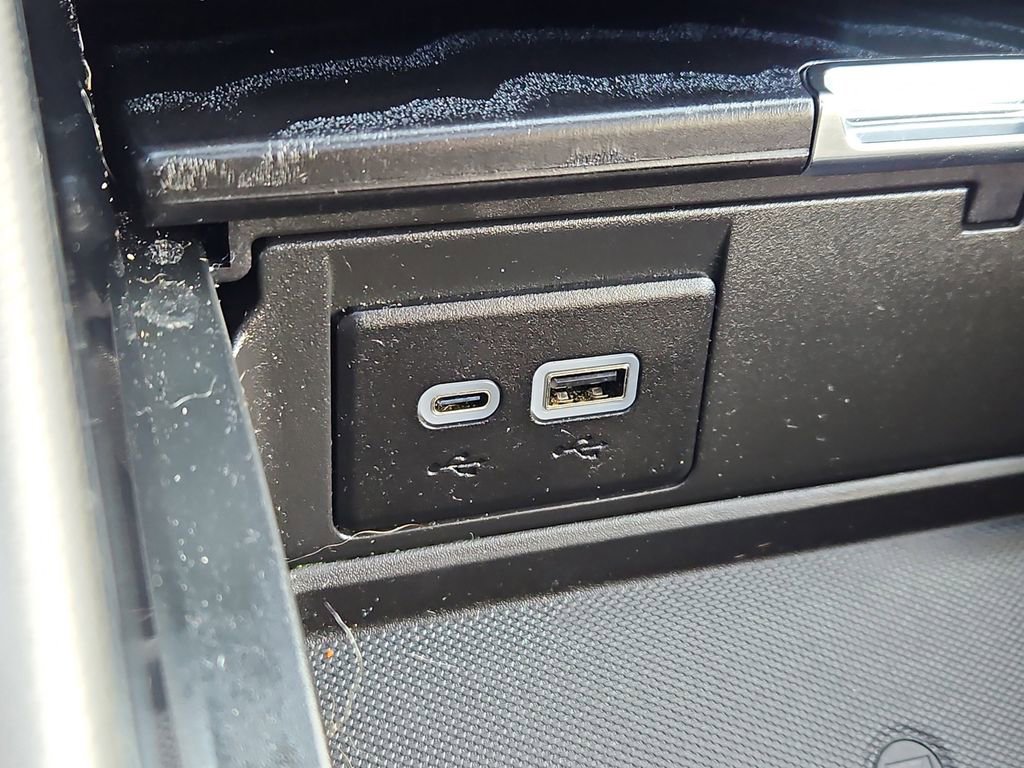 Used 2024 GMC Yukon Denali w/ Max Trailering Package image 19