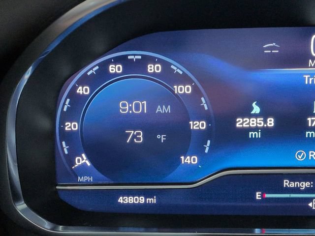 Used 2024 Chevrolet Suburban High Country w/ Advanced Technology Package AWD/4WD image 37
